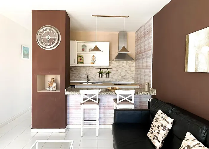 Llamar * Пуэрто дель Кармен