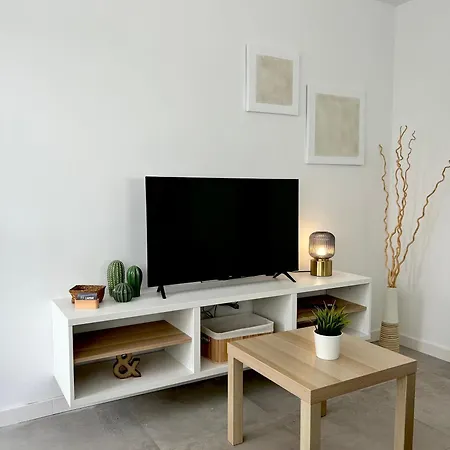 Llamar * Πουέρτο Ντελ Κάρμεν